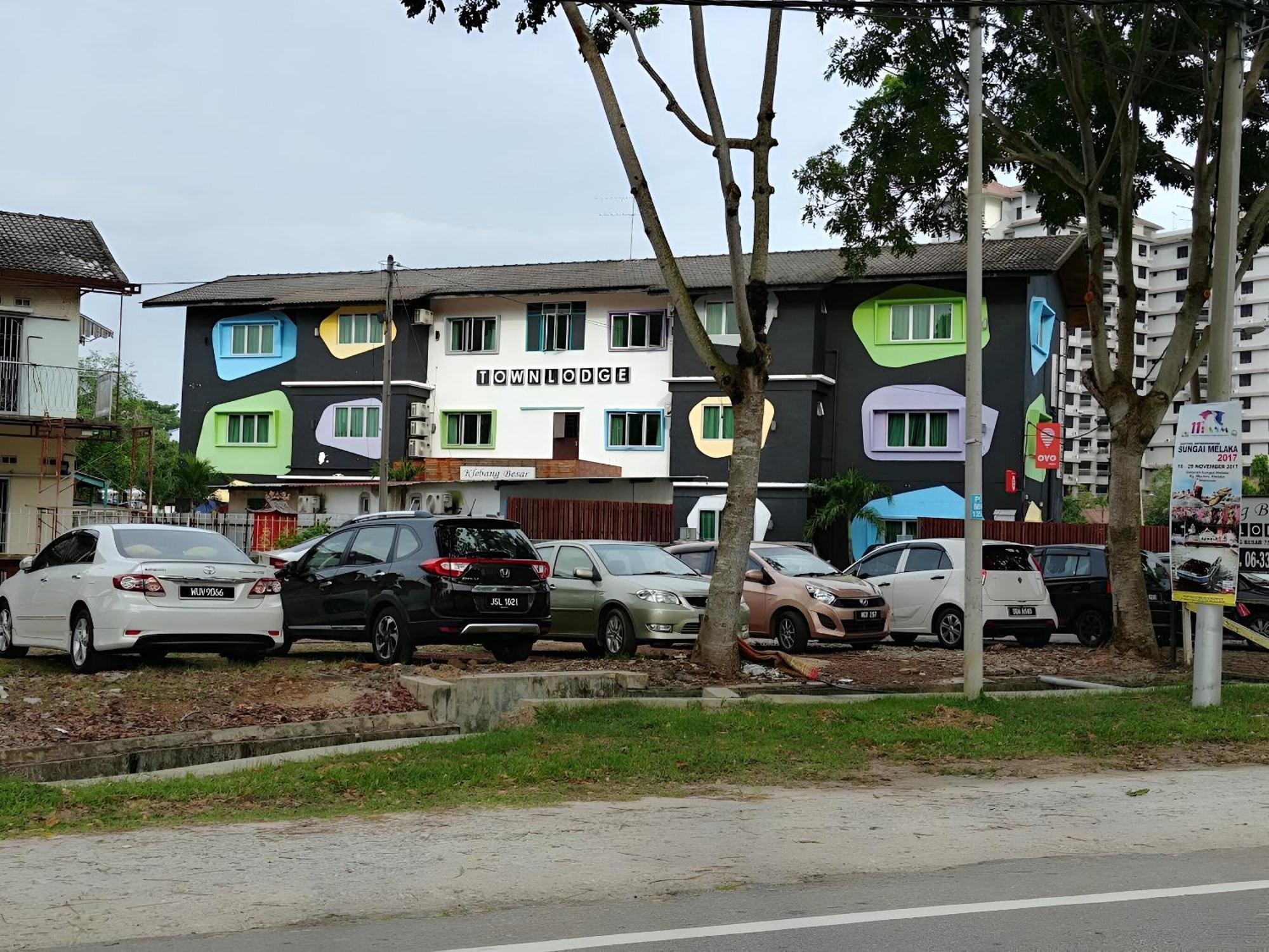 69 Hotel Malacca 外观 照片